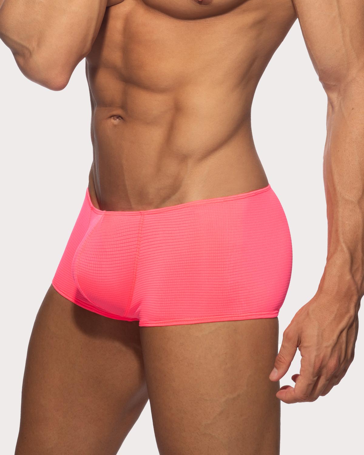 Addicted Veloz Dry Trunk - Mini Boxer Pants im Low-Rise Design aus ultra-leichtem Material in neon-pink