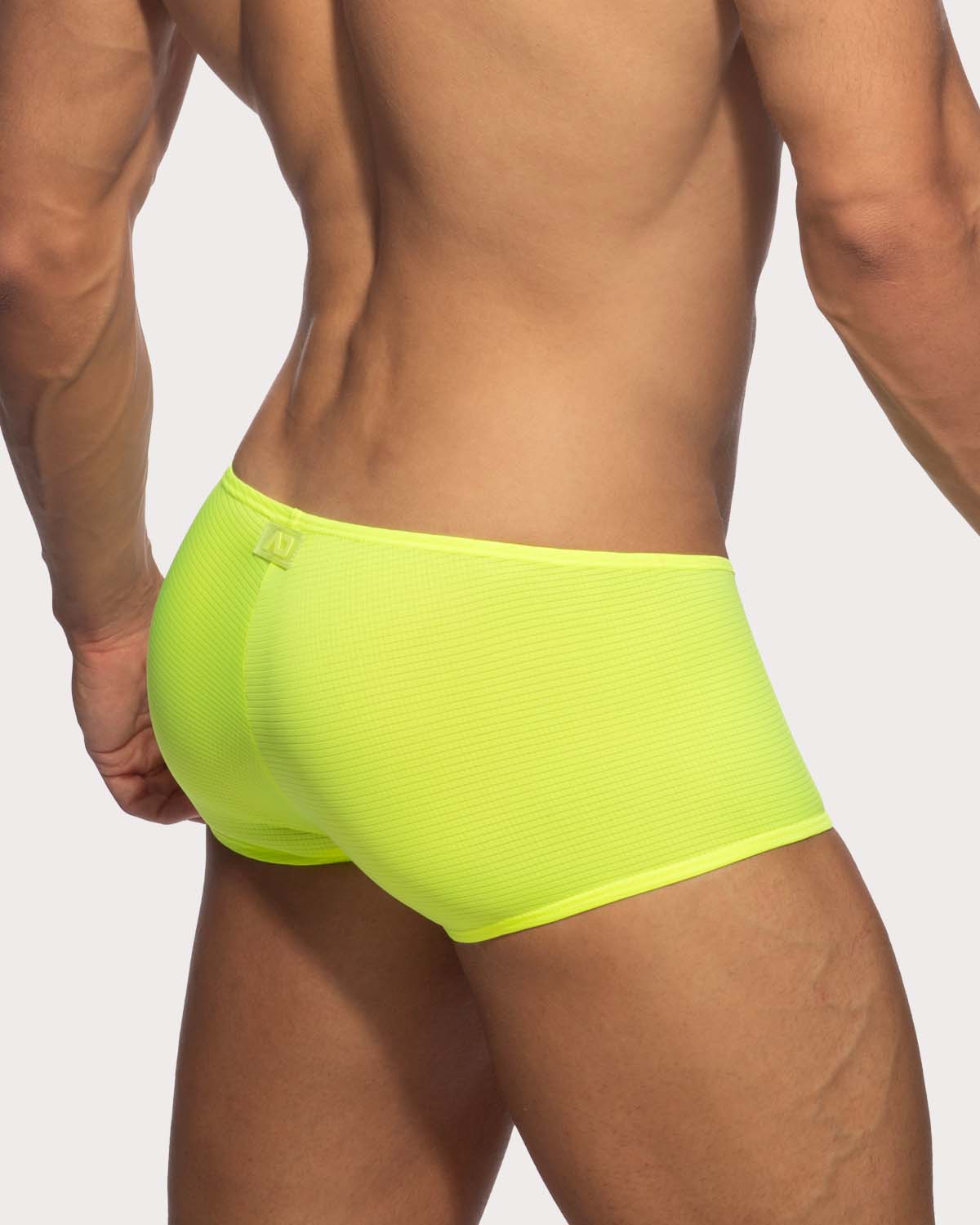 Addicted Veloz Dry Trunk - Mini Boxer Pants im Low-Rise Design aus ultra-leichtem Material in neon-gelb, back