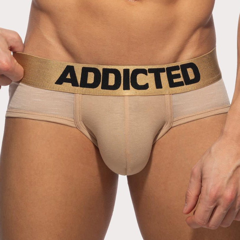 Addicted Flame Cotton Basic Brief - Beiger Slip mit breitem Bund und großzügigem Pouch aus angenehm soften Material