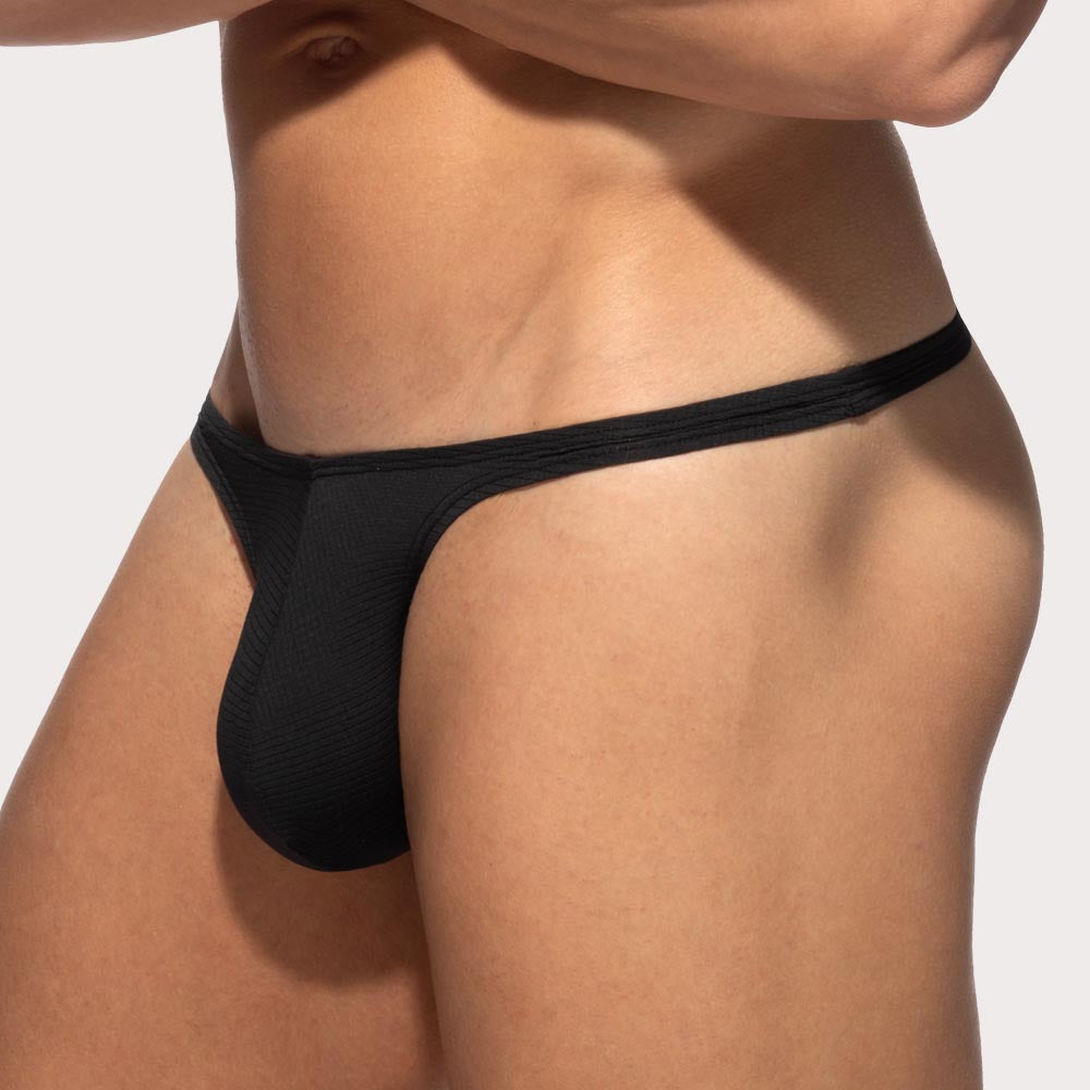 Addicted Veloz Dry Mini Thong- Herren String-Tanga im Low-Rise Design aus ultra-leichtem Material in schwarz, side