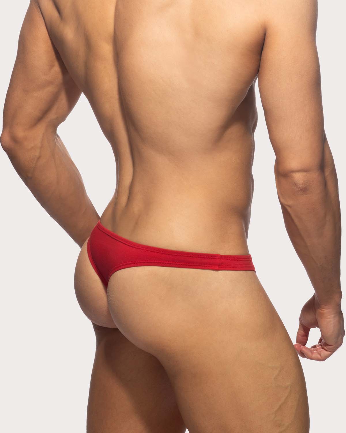 Addicted Cotton Thong - knapper Low-Rise String-Tanga für Männer in knalligem Rot, back
