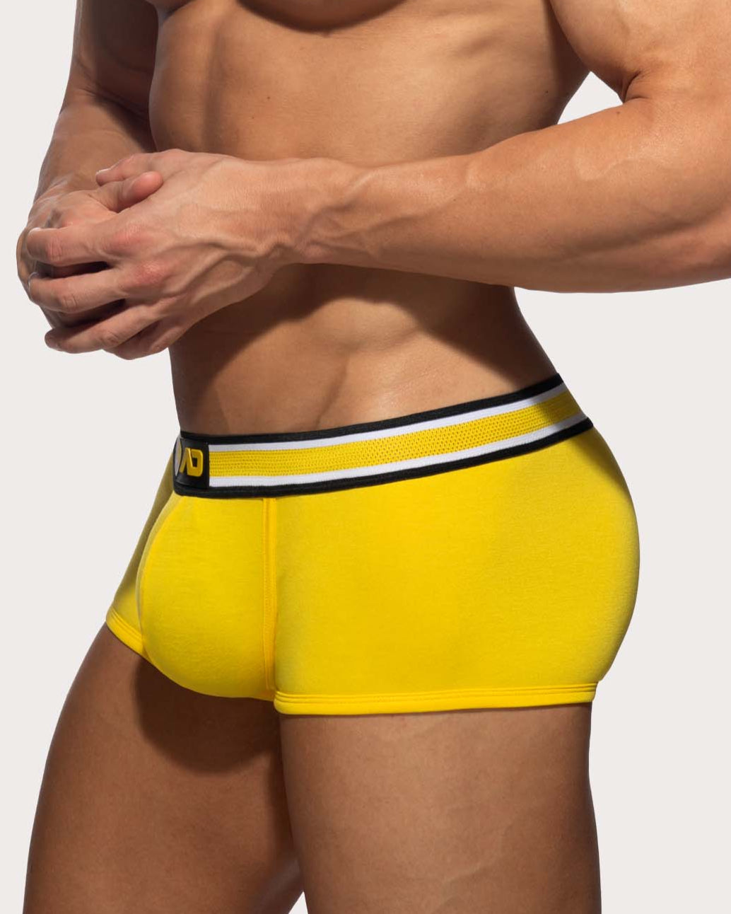 Addicted Super Soft Trunk - Auffällige Boxershorts für Männer mit großzügigem Pouch und Racing Streifen am Bund in gelb, side