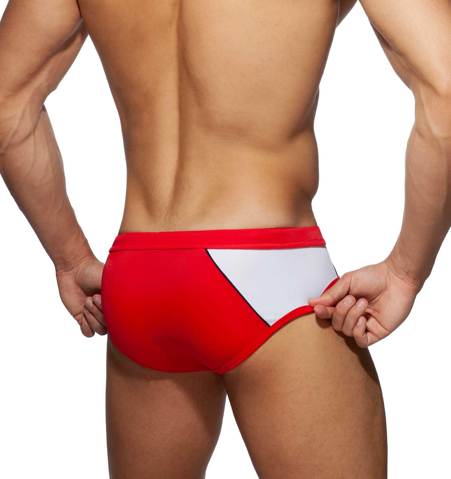 Addicted Badeslip 'Racing Side Swim Brief' mit Push-Up Einlage in rot, back