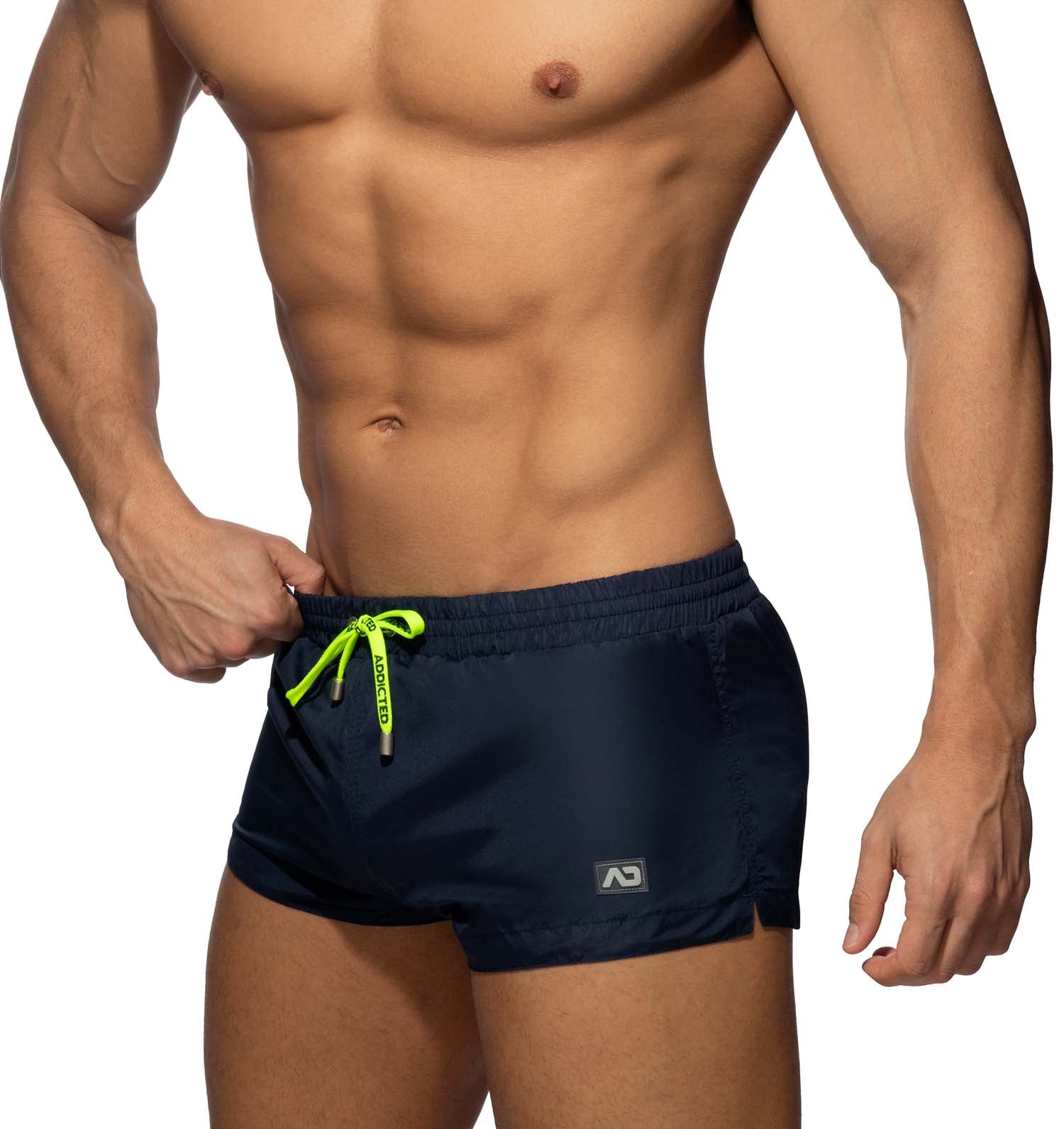 Sehr Knappe Badeshorts von Addicted Swimwear in navy blau, side