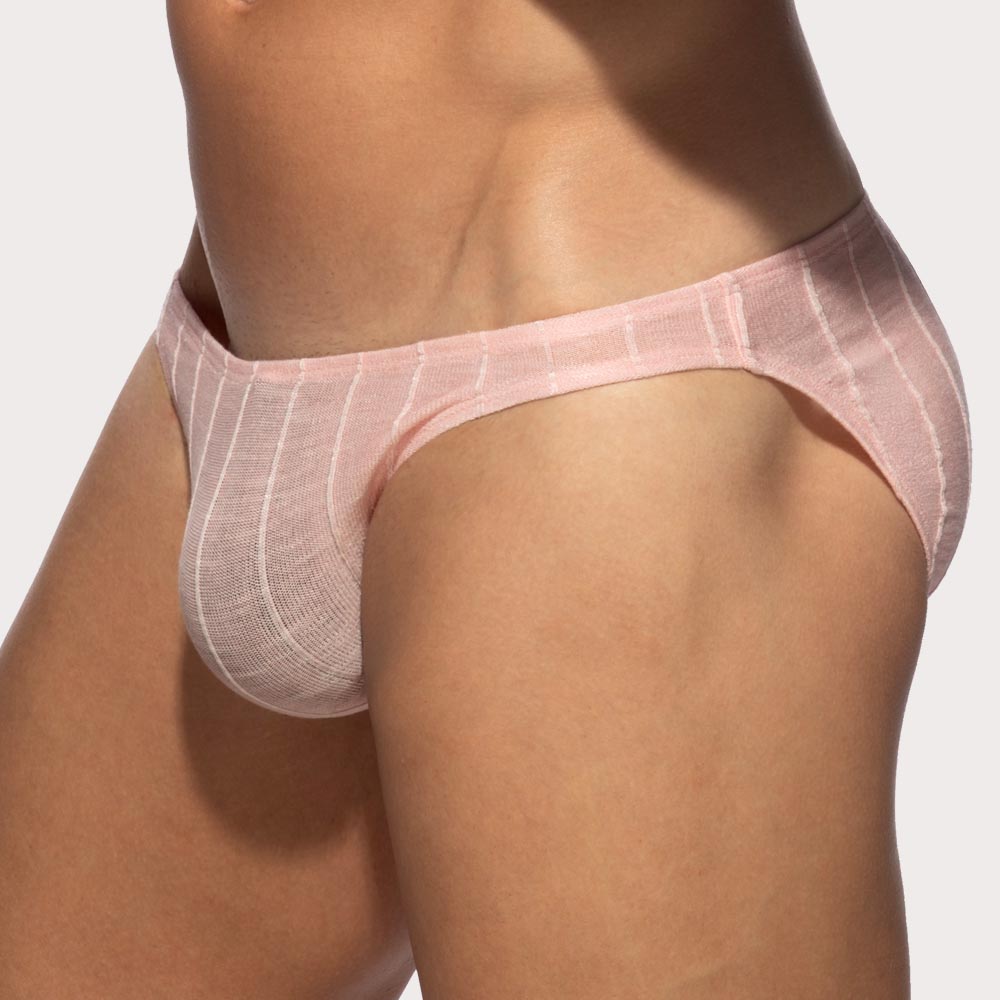 Addicted Rib Knit Bikini Brief - Low-Rise Herrenslip in feiner Strickoptik mit großzügigem Pouch in rosa, side