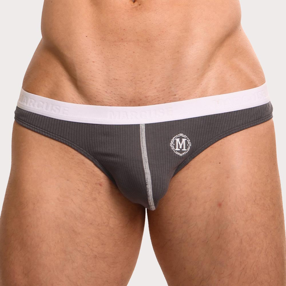 Marcuse Classique Slip – super Low-Rise Slip für Herren aus weichem Feinripp-Gewebe mit Double Layer Pouch in grau, front