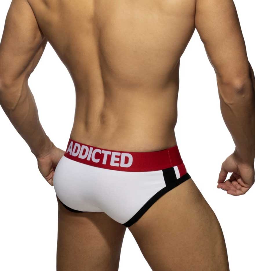 Weiißer Herren Slip 'PACK UP SPORT BRIEF' von Addicted mit Push-Up Einlage, Rückseite