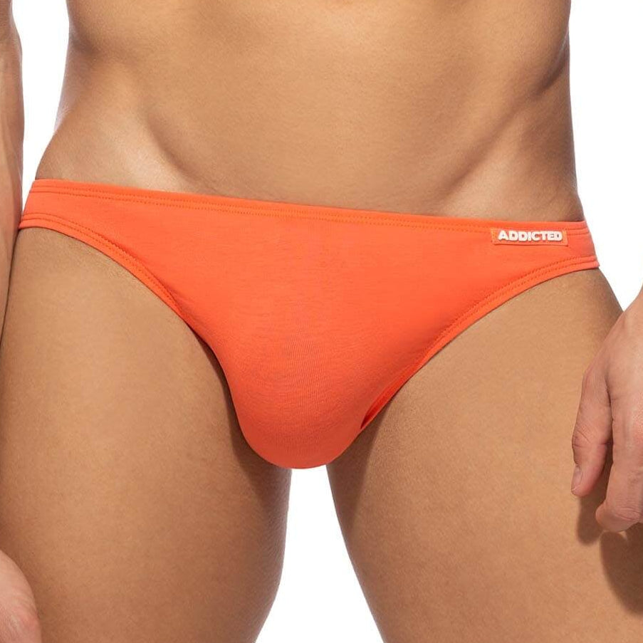 tief geschnittener Mini Slip 'COTTON BIKINI BRIEF' von Addicted Underwear in coral, Frontansicht