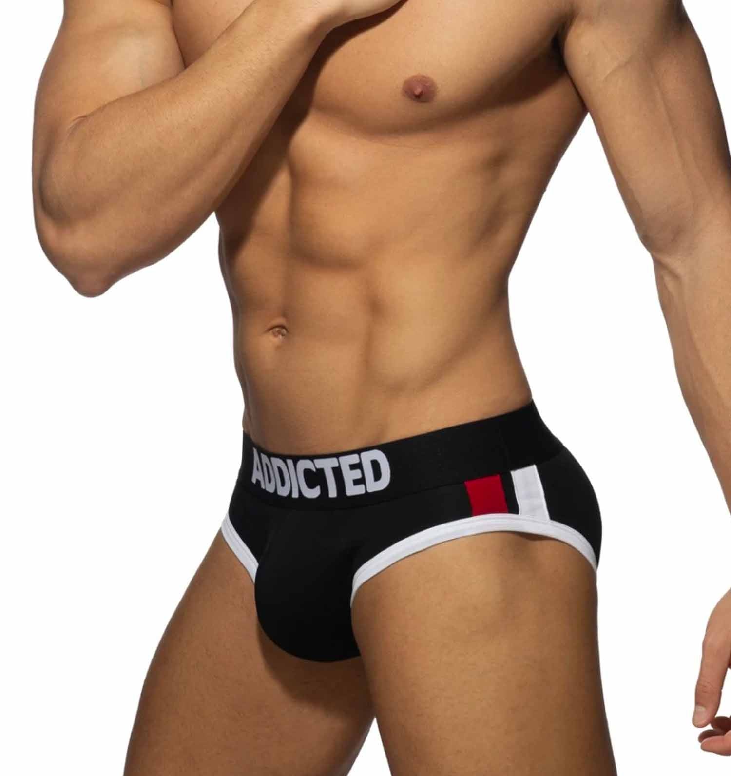 Sportlicher Herren Slip 'PACK UP SPORT BRIEF' von Addicted mit Push-Up Einlage