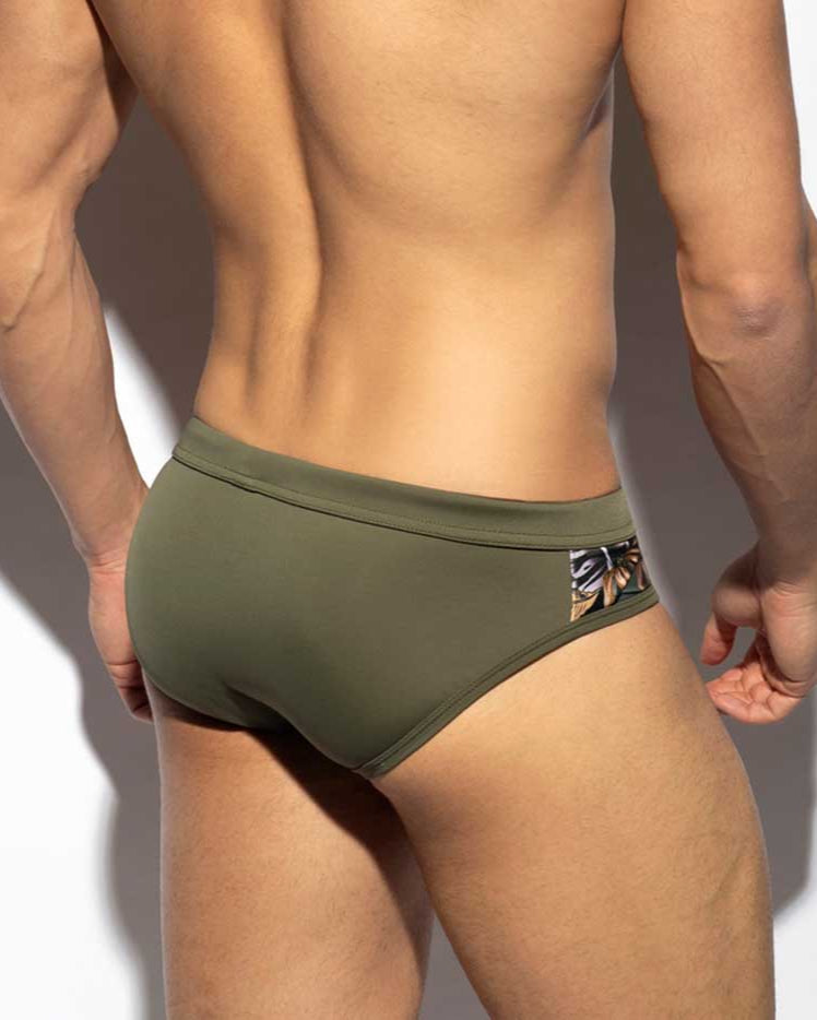 Push-Up Badeslip mit Print 'Fall Leave Swim Brief' von ES Collection, Rückseite